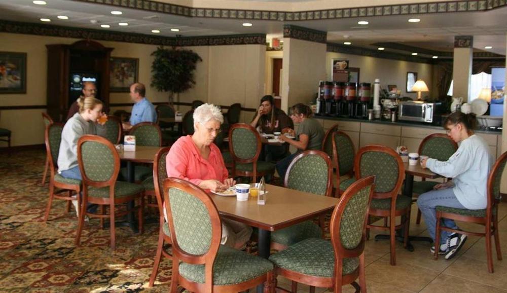 Hampton Inn Medina Restaurant photo